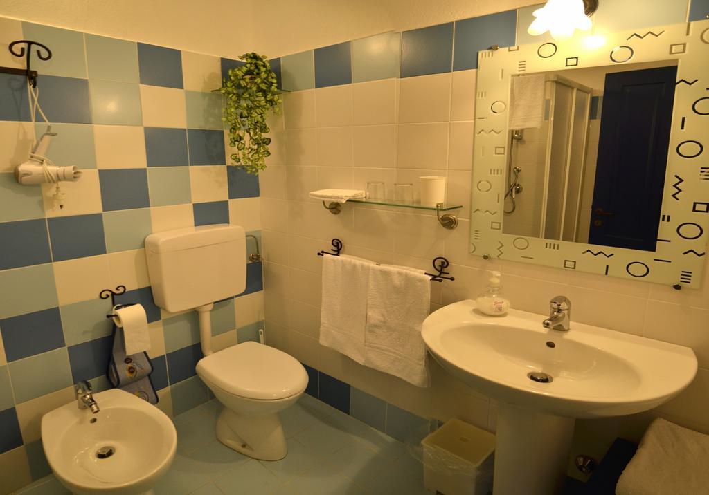 B&B Il Sole Delle Rive Sinio Zewnętrze zdjęcie