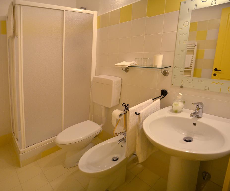 B&B Il Sole Delle Rive Sinio Zewnętrze zdjęcie