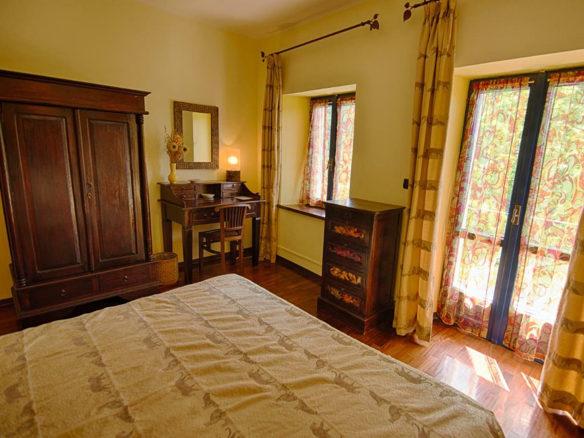 B&B Il Sole Delle Rive Sinio Zewnętrze zdjęcie