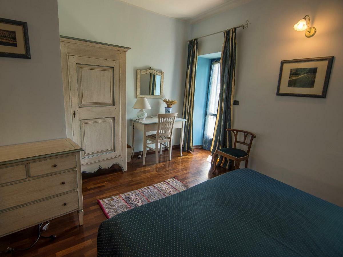 B&B Il Sole Delle Rive Sinio Zewnętrze zdjęcie